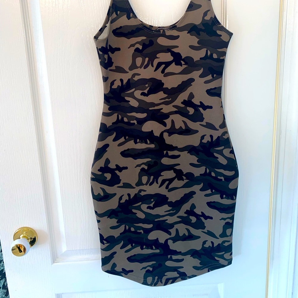 Short comfy dress